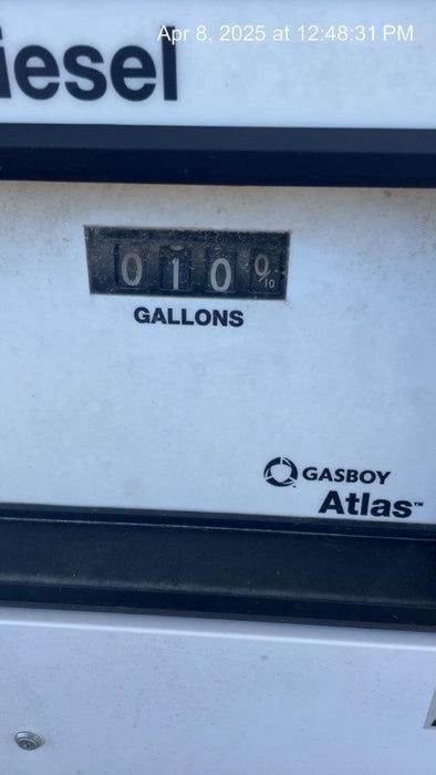 2019 Lincoln Electric Vantage 322 Lincoln Vantage 322 Welder w/Trailer, Light Kit, Cable Rack