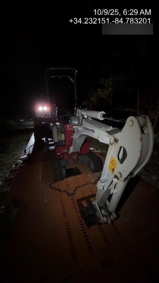 2023 TAKEUCHI TB210R