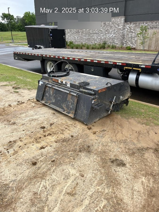 2021 PALADIN Sweepster SB72