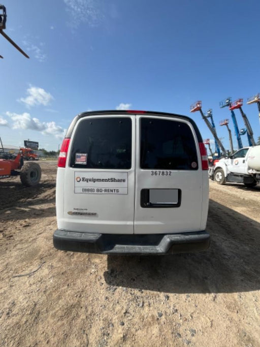 2023 CHEVROLET Express Van - Rental