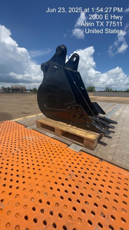 2025 FLECO Bucket 24" HD Pin-On