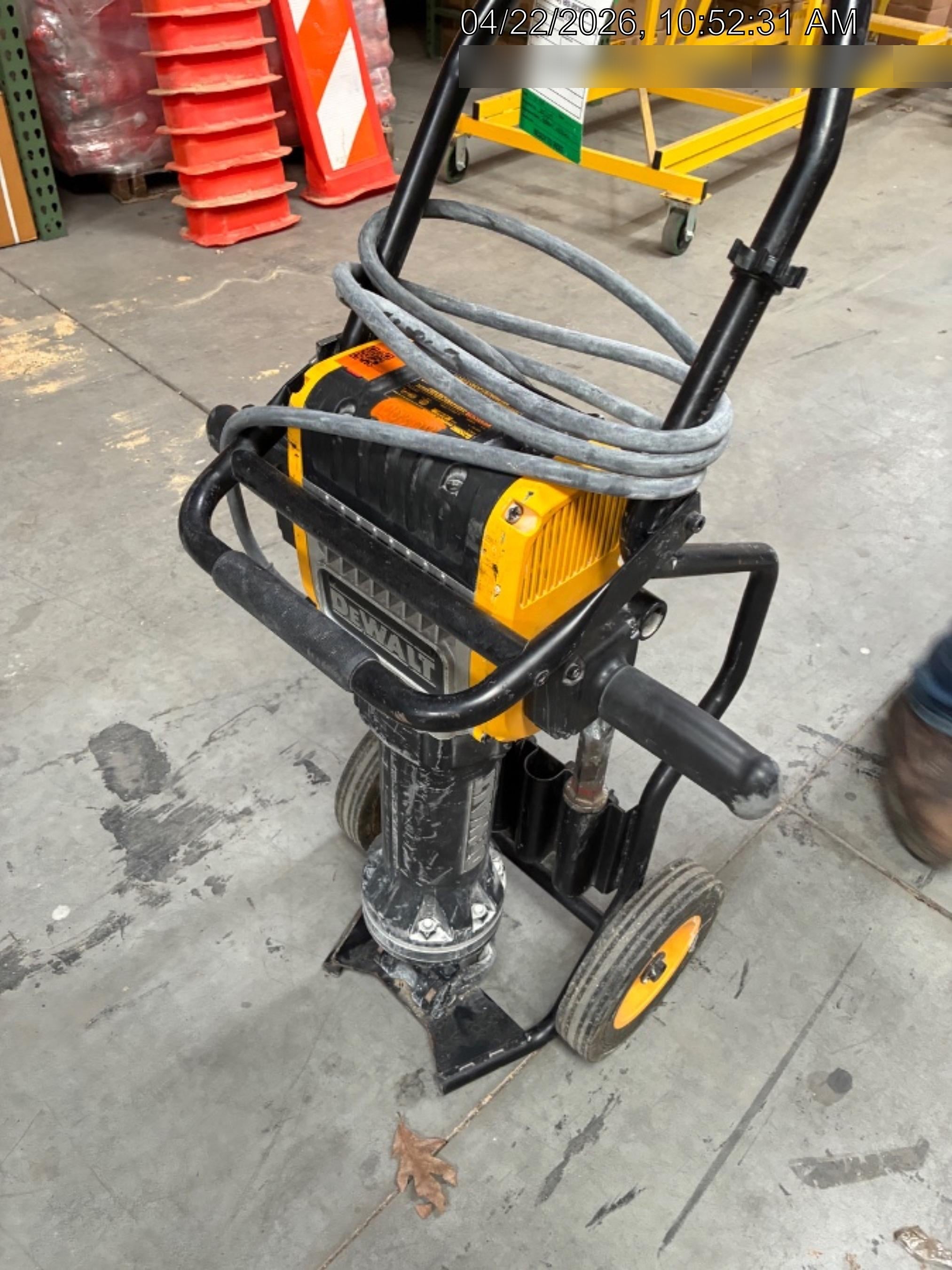 2020 DEWALT D25980K
