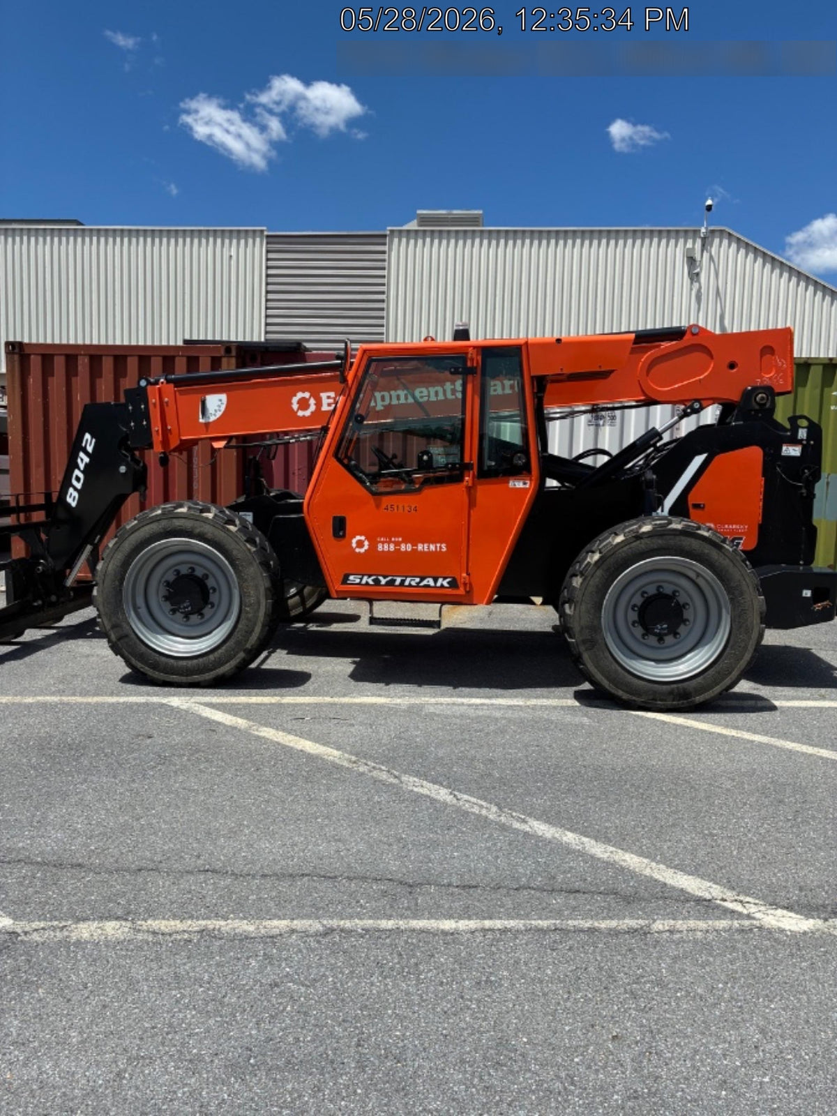 2024 SKYTRAK 8042