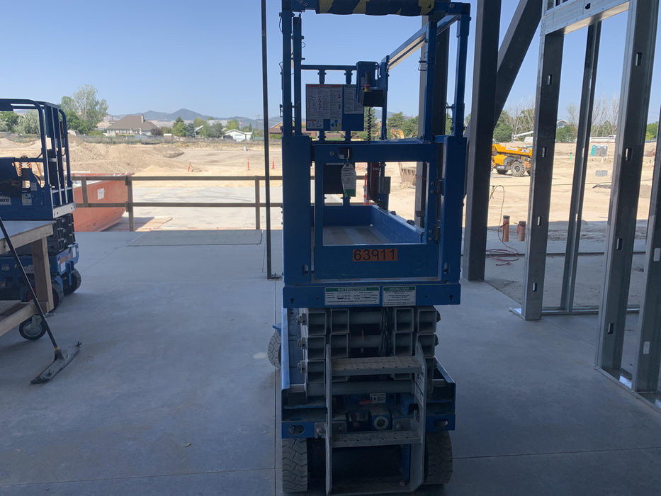 2020 Genie GS-1930 Solid Non Marking Tires, Beacon, Folding rails with half height swing gate