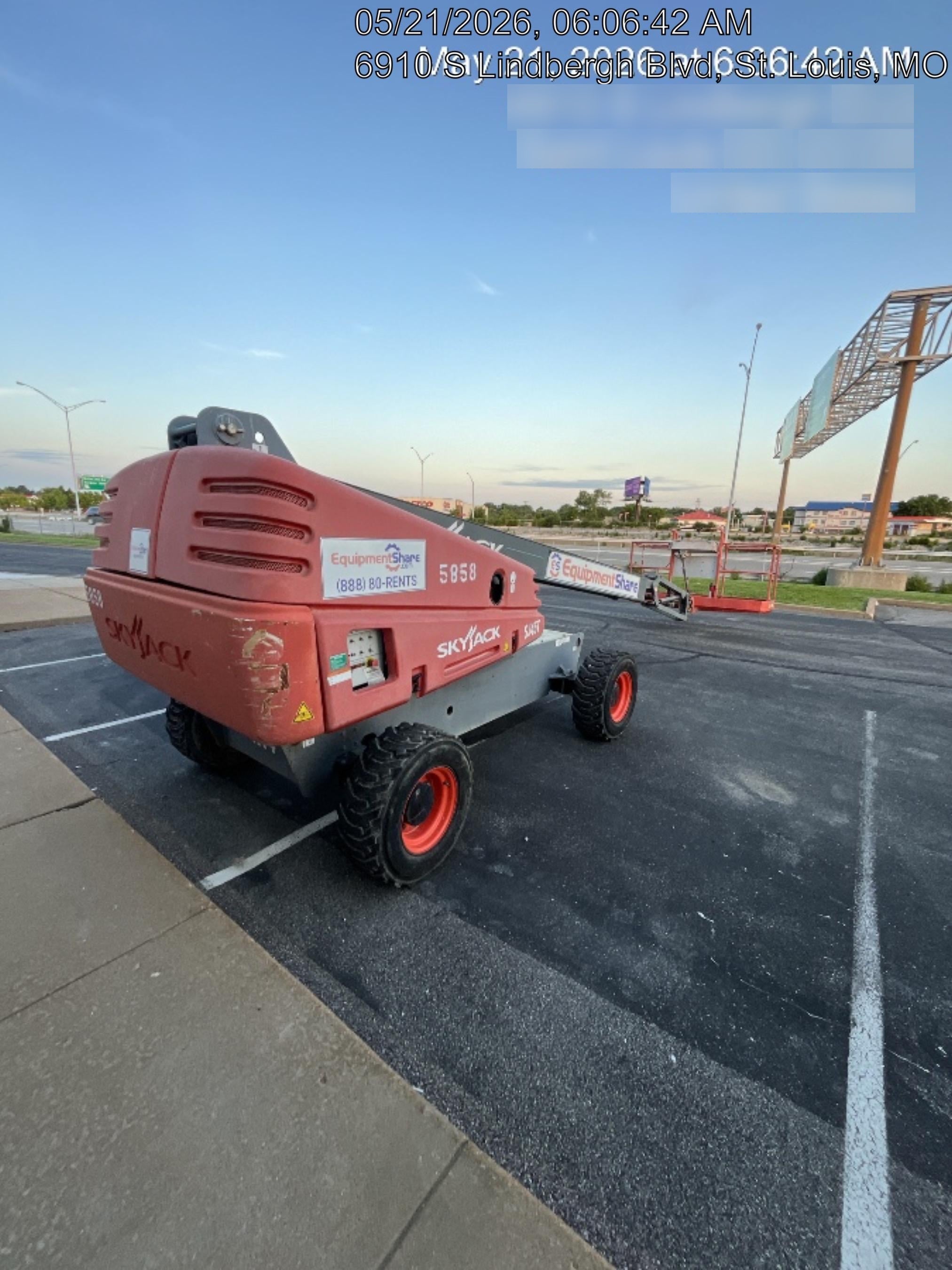 2017 SKYJACK SJ45T+