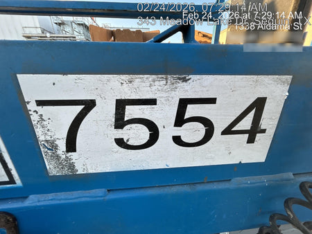 2017 Genie GS-1930 Genie GS-1930 Lift w/Fixed Rail and Chain Entry