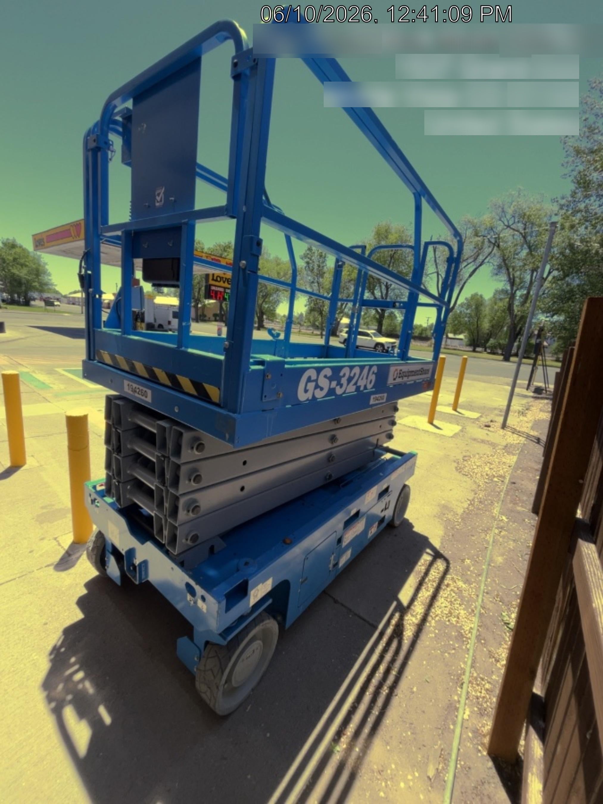 2021 GENIE GS-3246