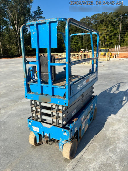 2019 Genie GS-1930 Fixed Rails with Chain Entry