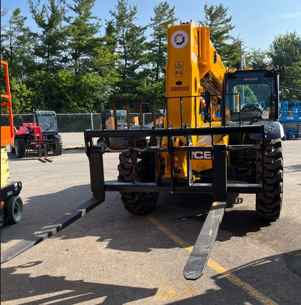 2023 JCB 509-42