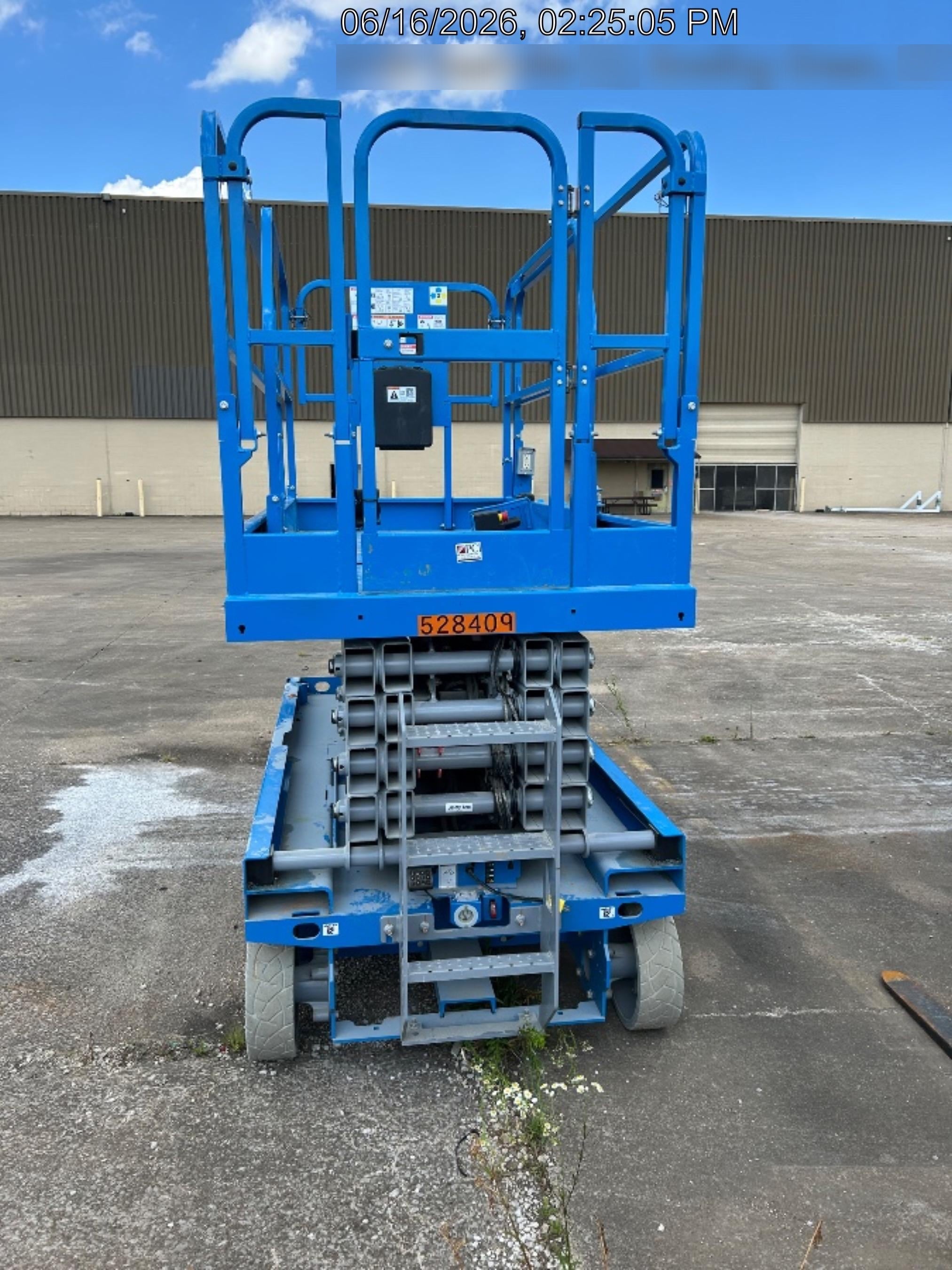 2025 GENIE GS-3246