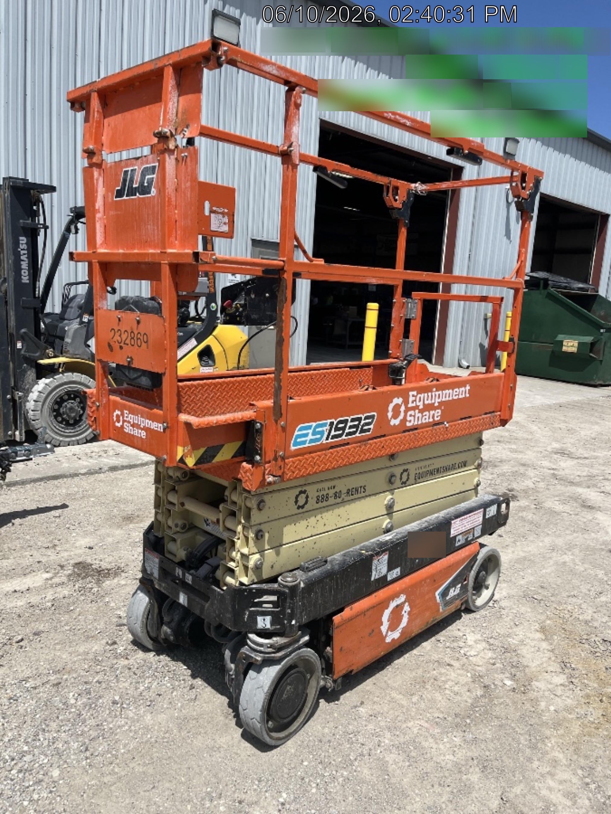 2022 JLG ES1932