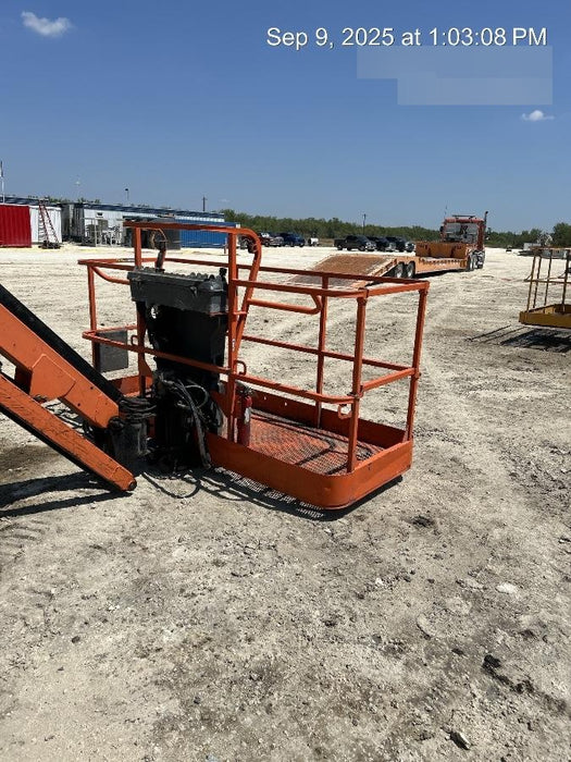 2019 JLG 660SJ