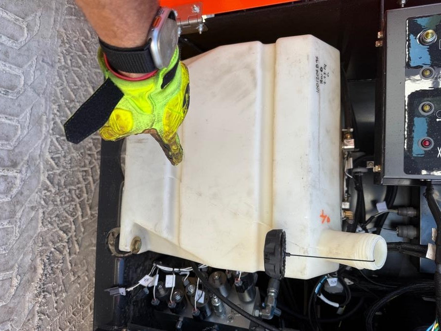 2025 JLG RT4394