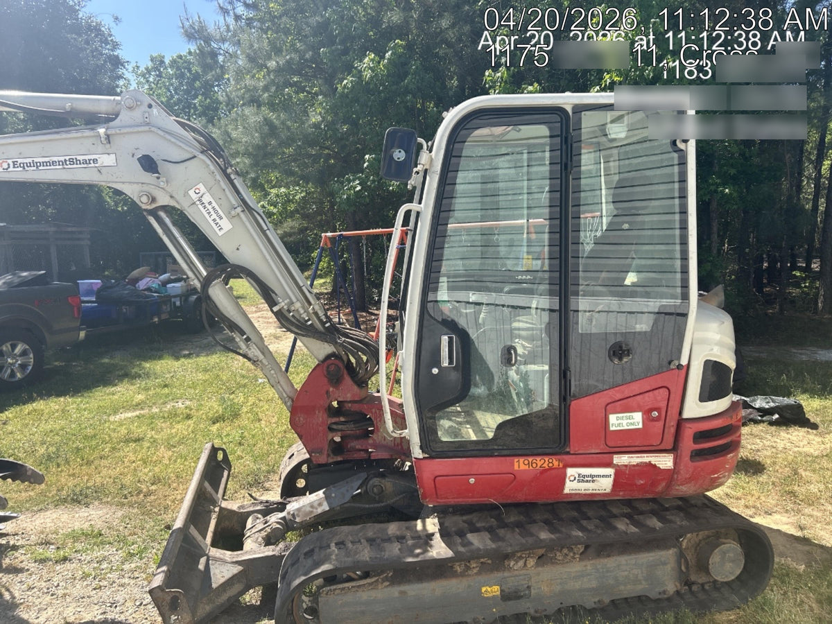 2021 TAKEUCHI TB250-2C