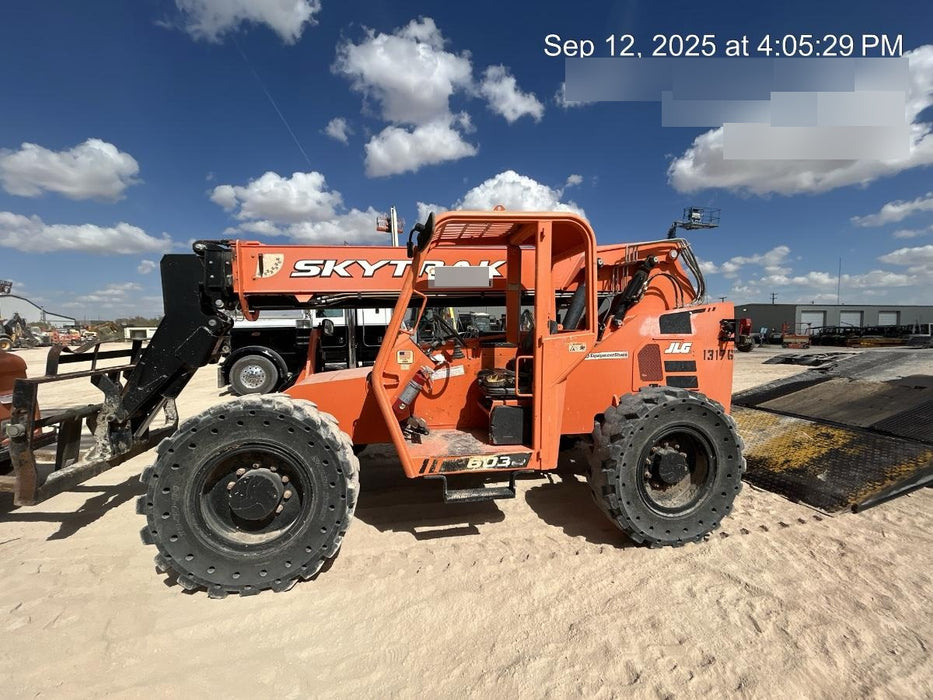 2018 Skytrak 6036 Skytrak 6036 , Canopy, 74hp Engine, Carriage 60", Forks 48" ,Worklights, Beacon, Pneumatic Tires, Freight