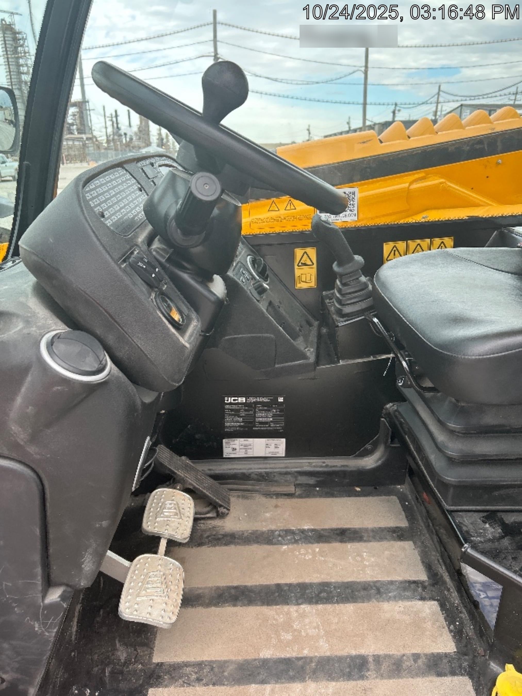 2025 JCB 509-42