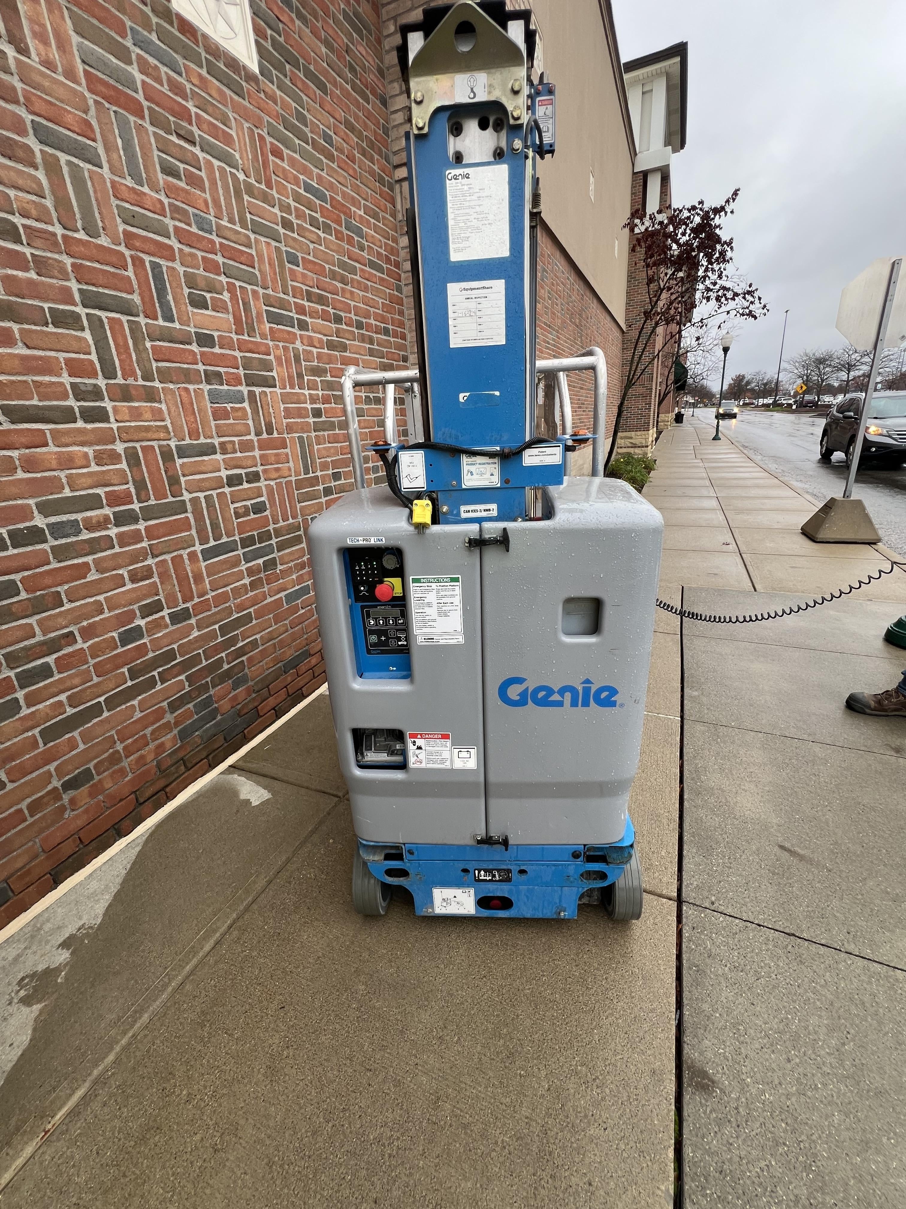 2023 GENIE GR-20