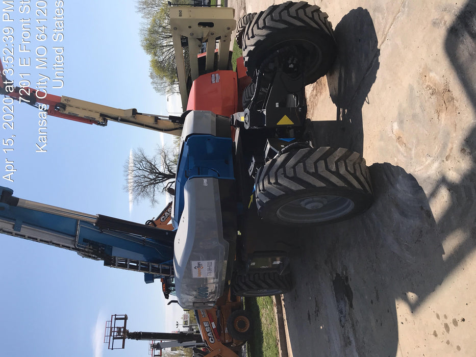 2017 GENIE SX-135 XC