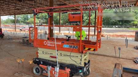 2022 JLG ES1932