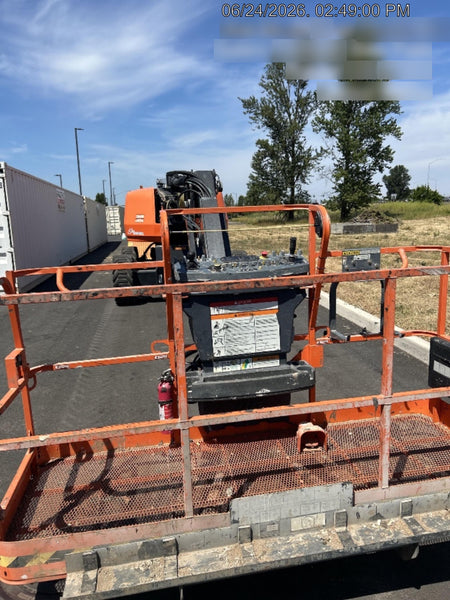 2023 JLG 660SJ