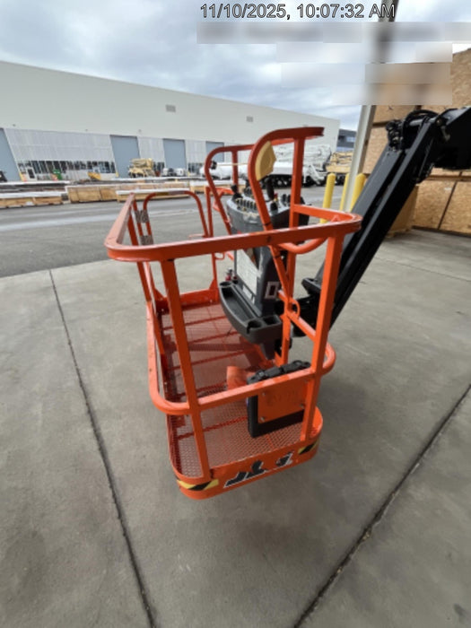 2023 JLG EC600SJ
