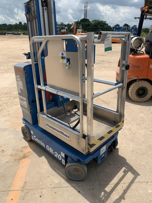 2021 GENIE GR-20