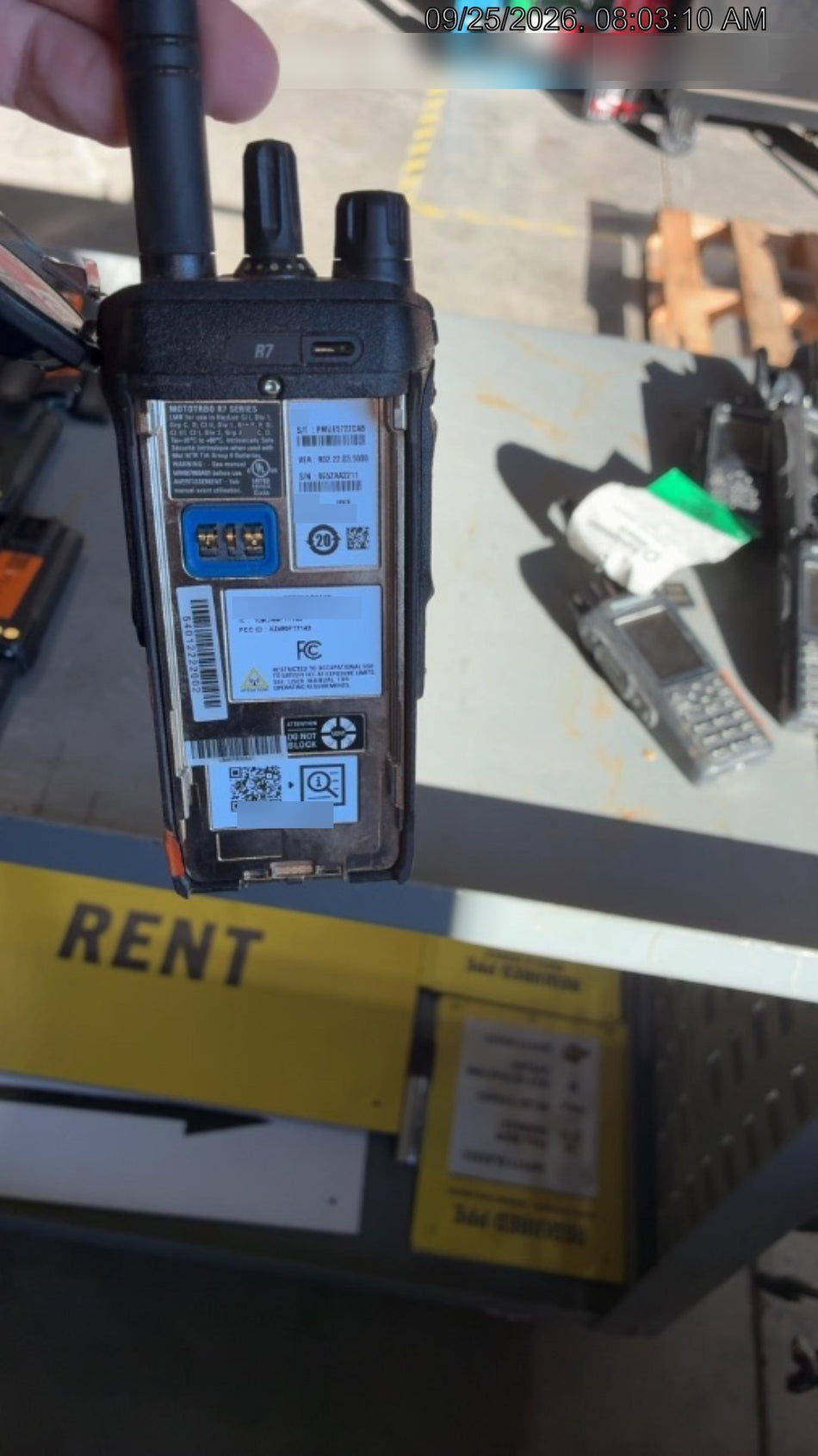 2024 MOTOROLA R7 DISPLAY