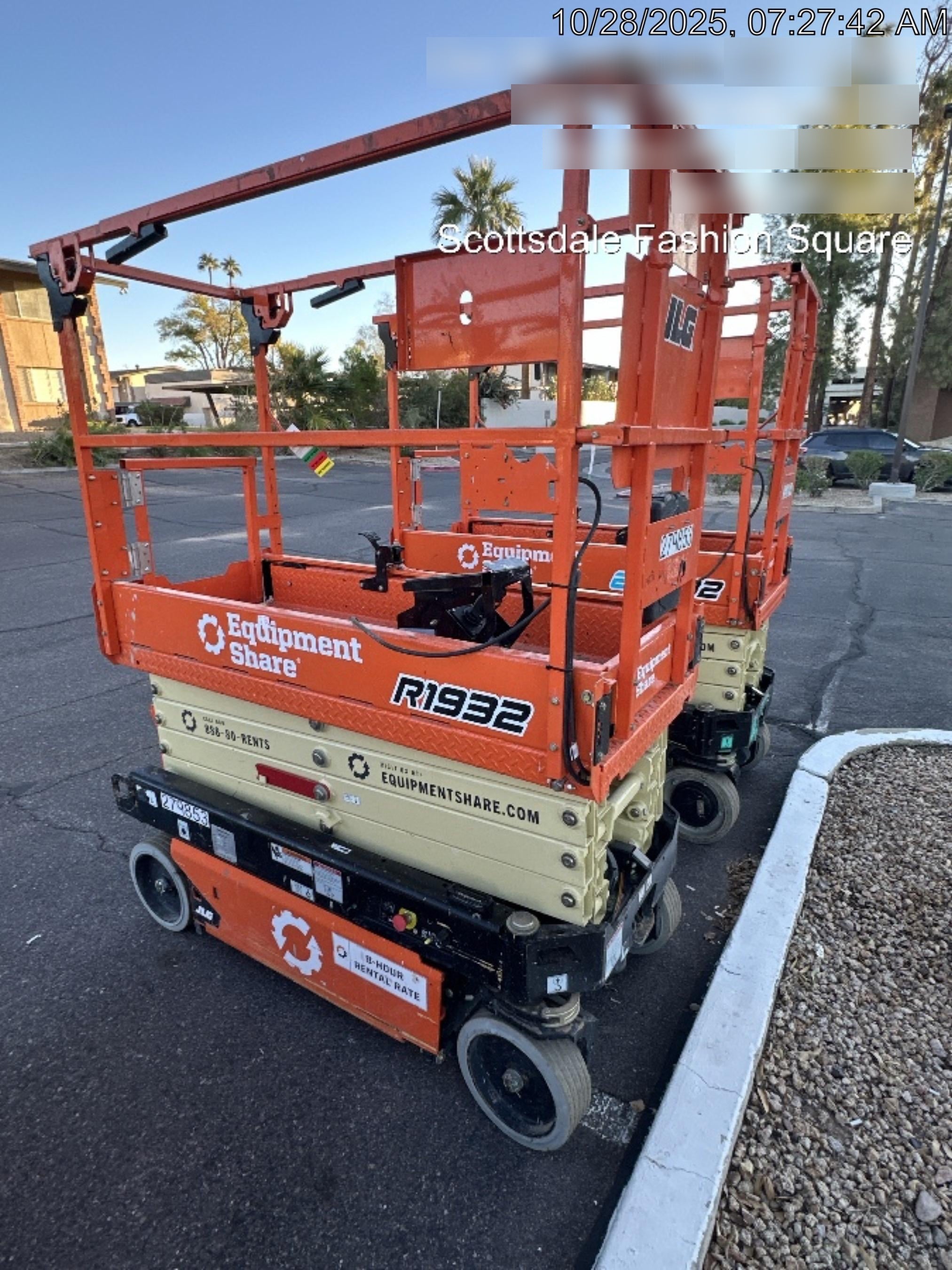 2022 JLG R1932