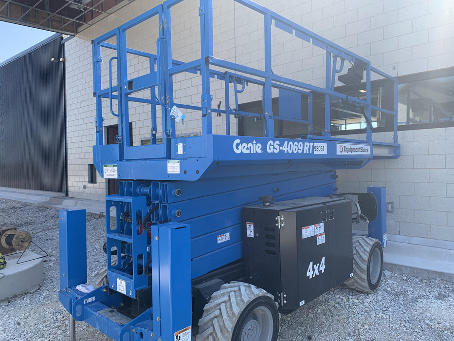 2020 GENIE GS-4069 RT