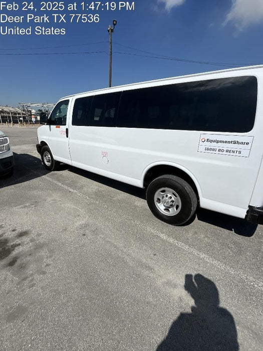 2023 CHEVROLET Express Van - Rental