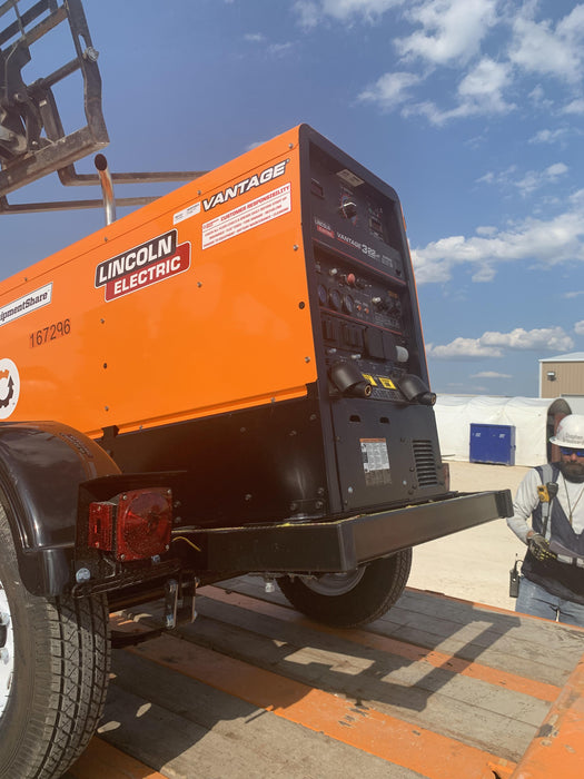 2021 Lincoln Electric Vantage 322 Vantage 322 Ready Pak 3 w/ Decals, ORANGE (includes trailer, cable rack, fender light kit) NO Telematics