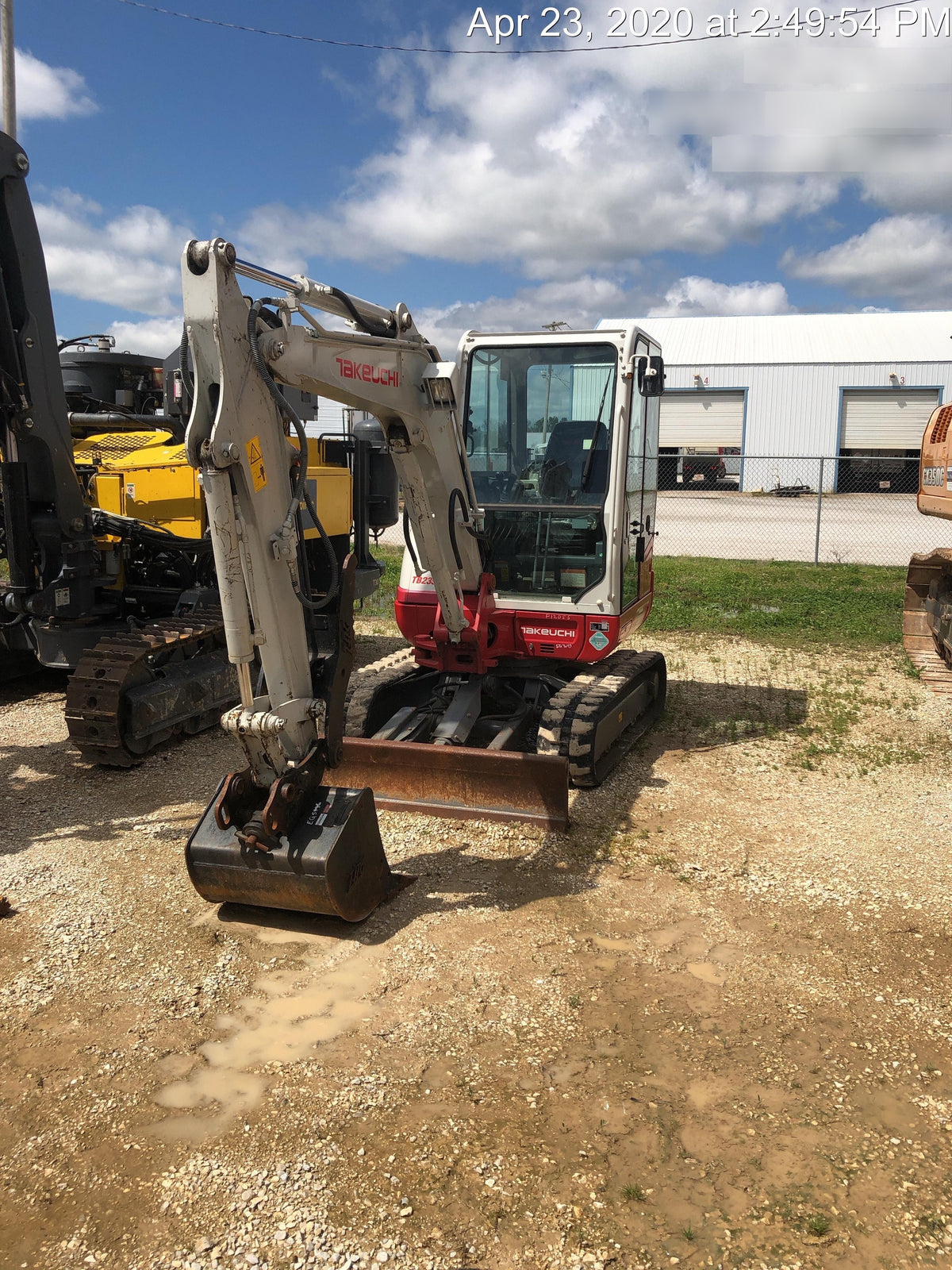2018 Takeuchi TB235-2CR TAKEUCHI TB235CRA
