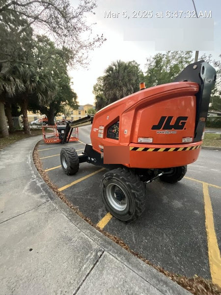 2023 JLG 460SJ