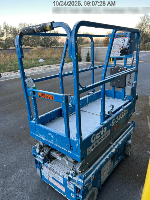 2022 GENIE GS-1432