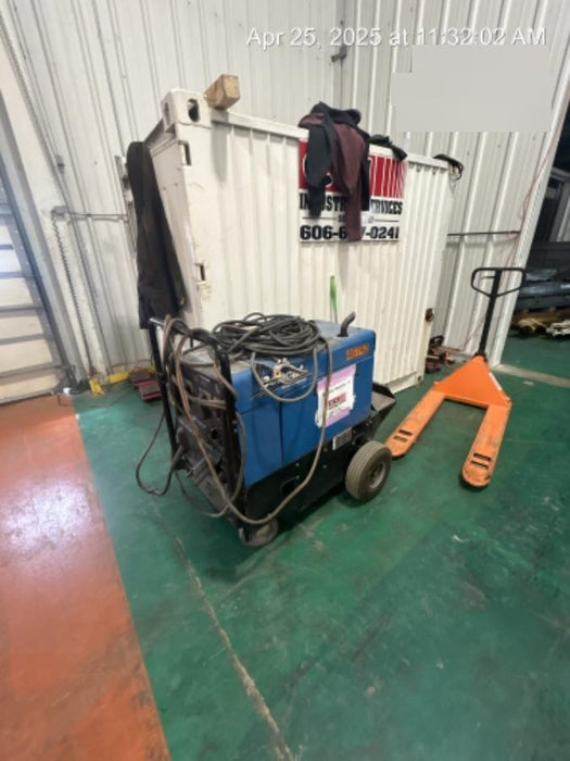 2019 Miller Electric BOBCAT 250 Standard w/Running Gear, Bracket, Hose