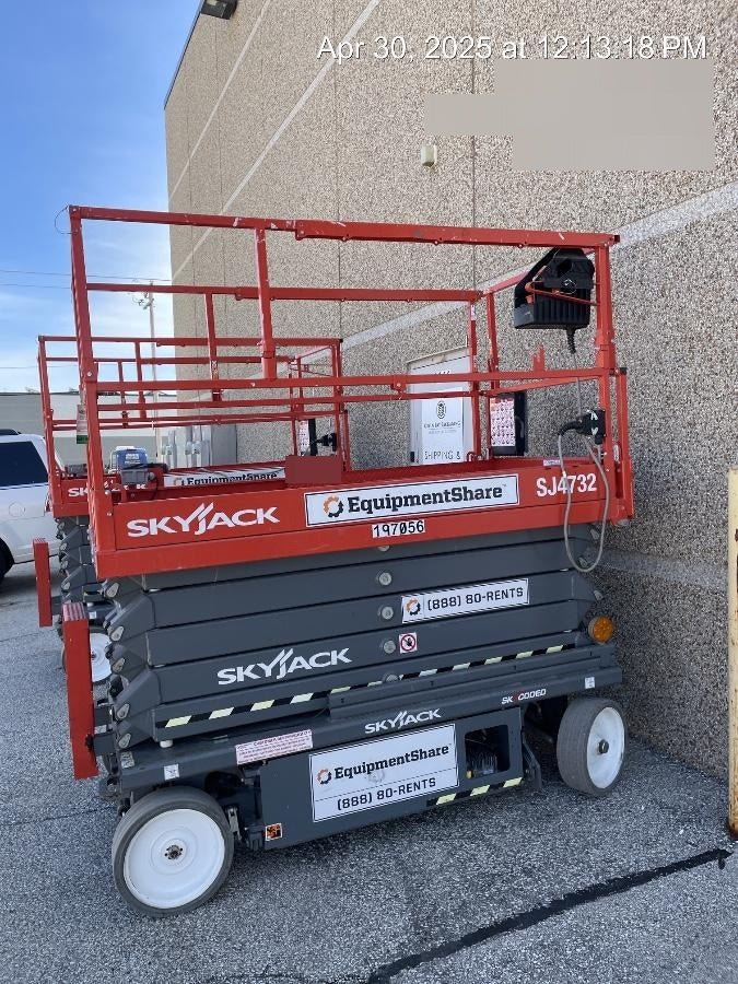 2021 SKYJACK SJ4732
