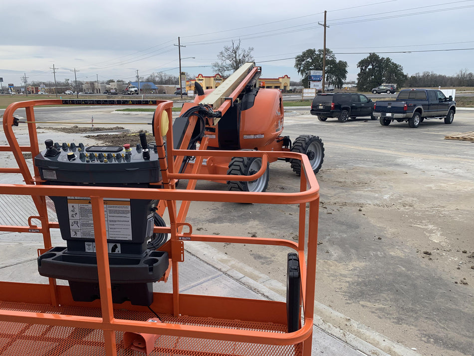 2021 JLG 600AJ