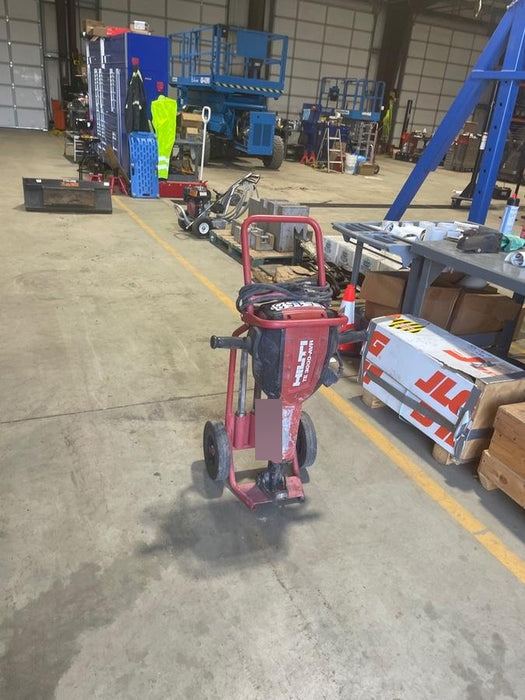 2019 HILTI TE 3000-AVR