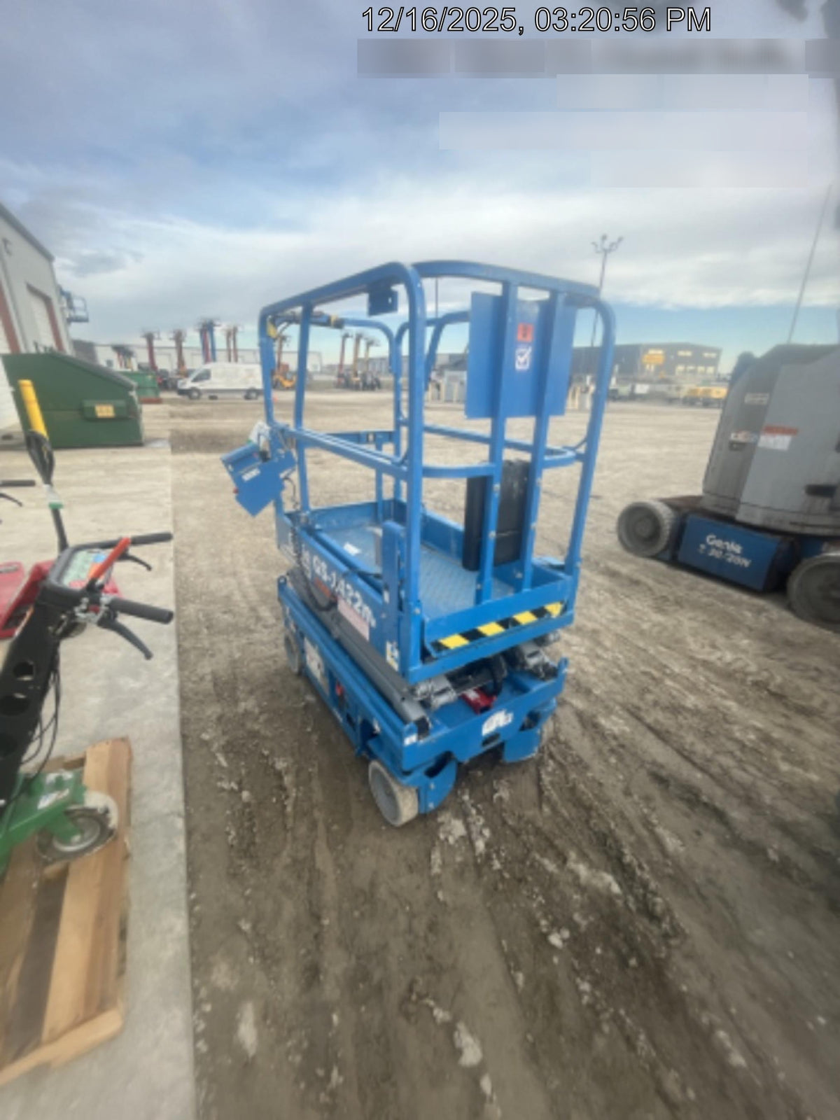 2022 GENIE GS-1432