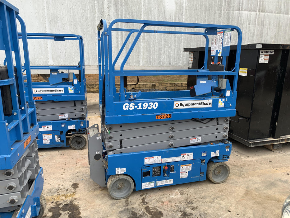 2020 Genie GS-1930 Fixed rails with chain entry gate - Pre A92.20