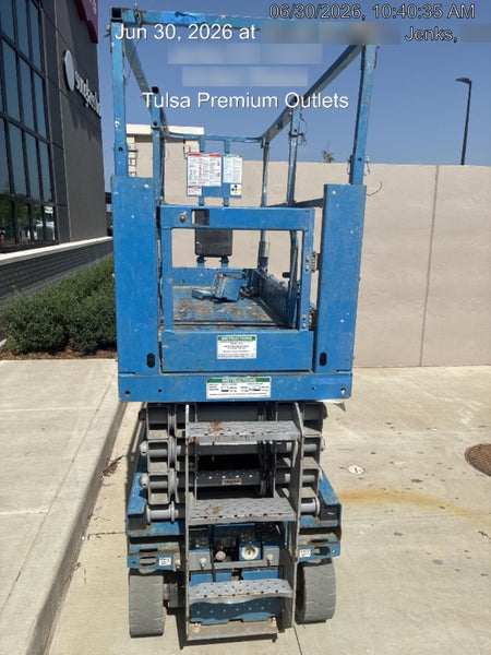 2019 Genie GS-2632 Folding rails with half height swing gate