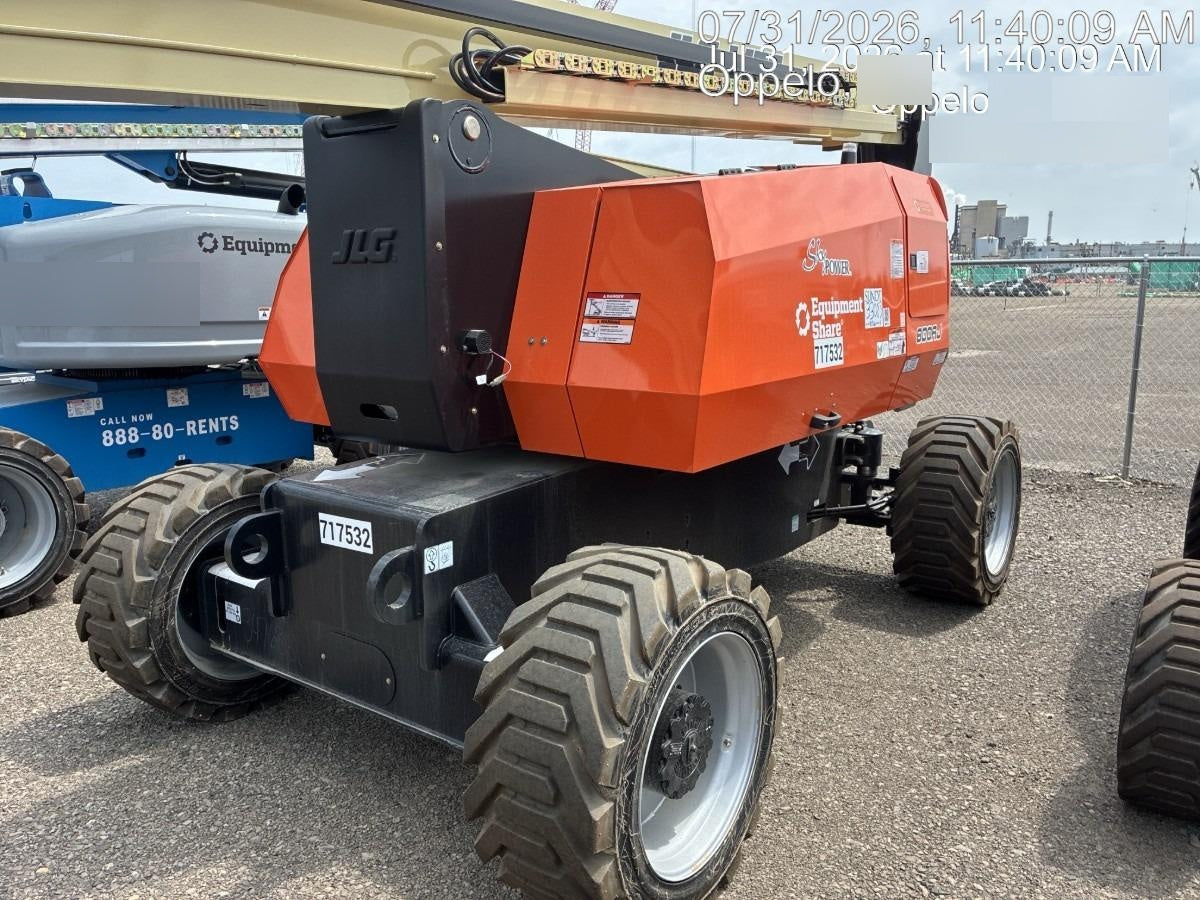 2026 JLG 800AJ