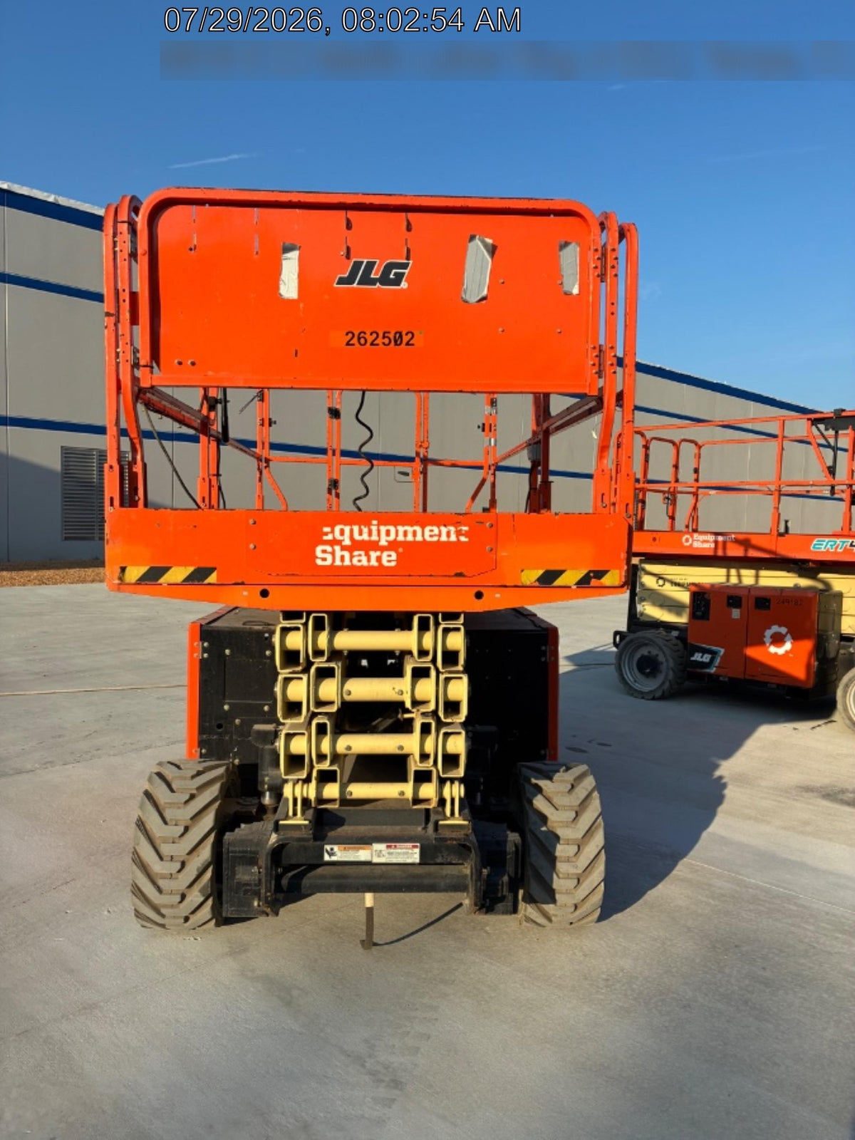 2022 JLG ERT4069