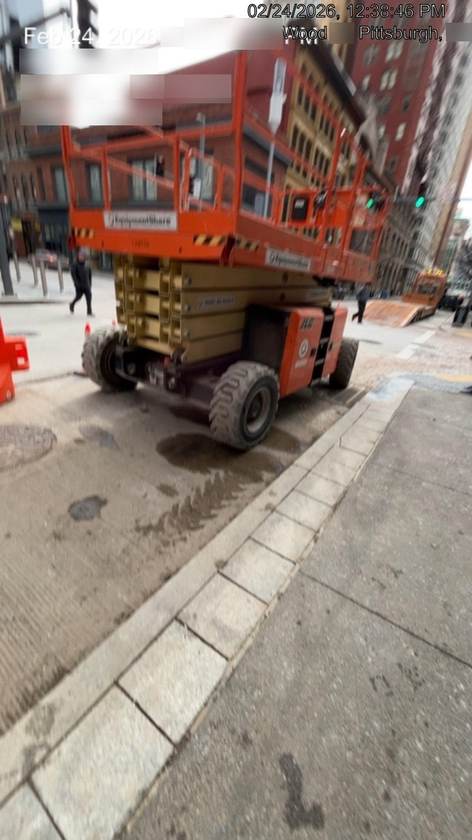 2021 JLG 430LRT