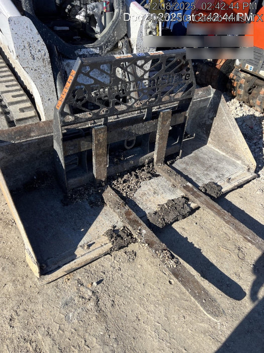 2024 PALADIN 48" Pallet Forks - Paladin