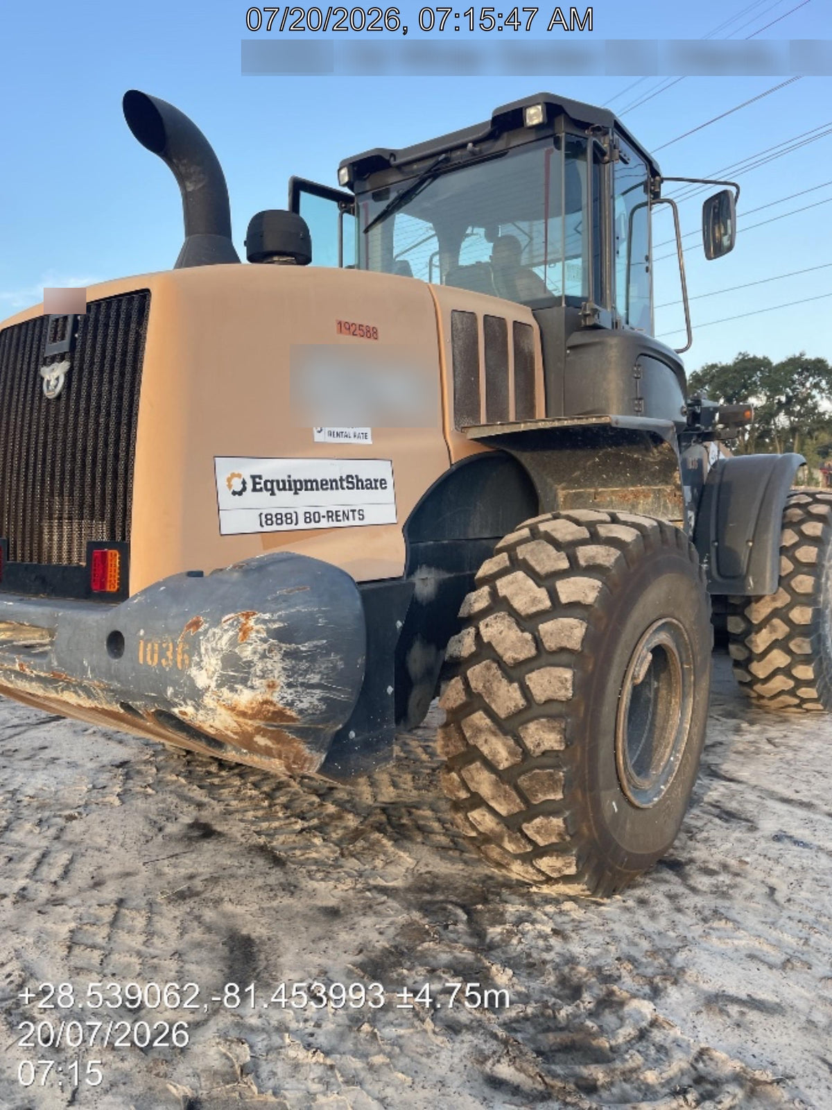 2018 Case 821G CLOSED CAB, JRB 418 STYLE HYD COUPLER
