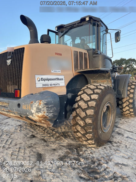 2018 Case 821G CLOSED CAB, JRB 418 STYLE HYD COUPLER