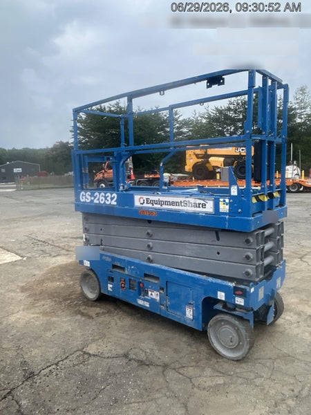 2022 GENIE GS-2632