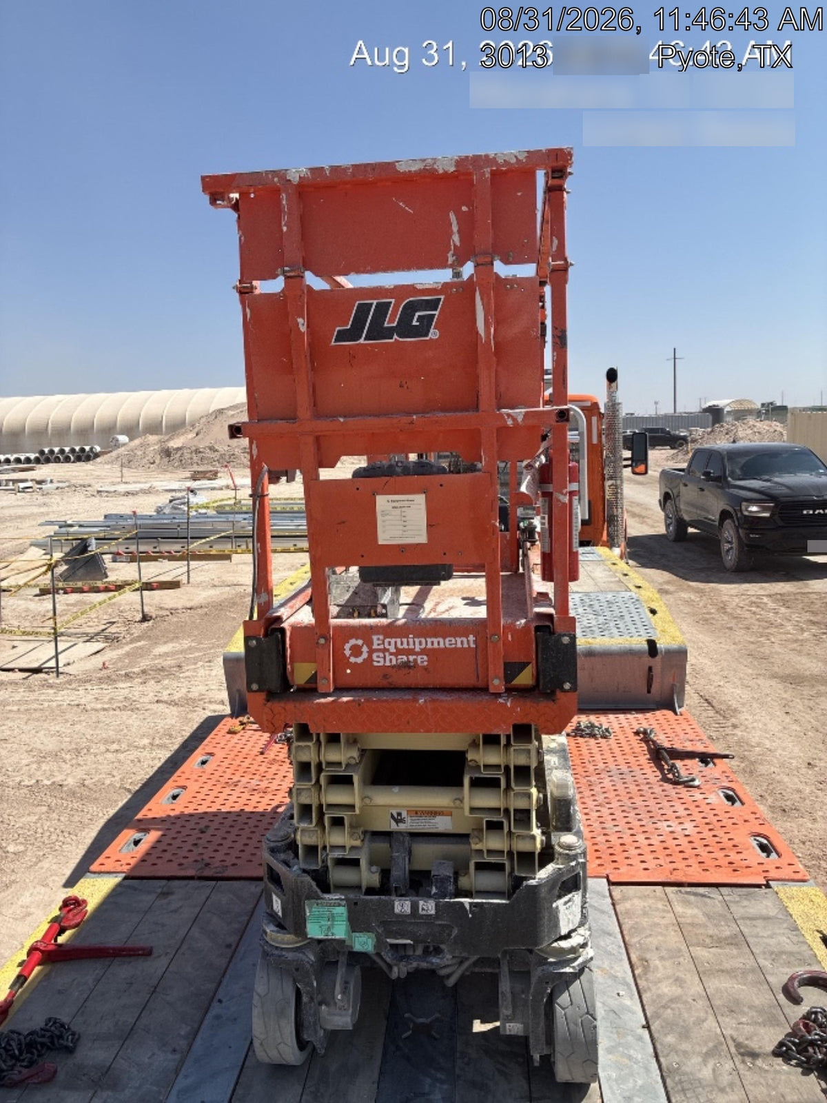 2025 JLG ES1932