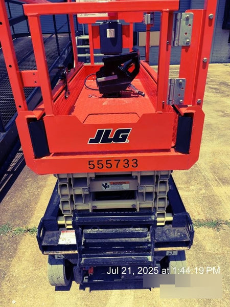 2025 JLG ES1932